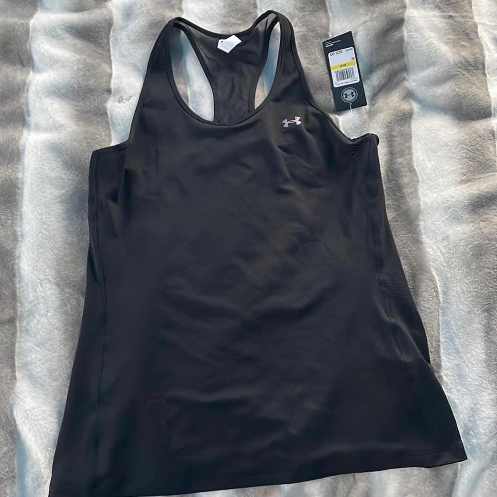 Women’s black under armor tank top. Size medium brand new.